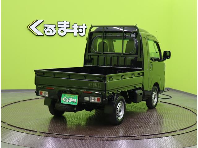 ハイゼットトラック ジャンボエクストラ4WD/走行1200km/自社リースUP車 9型Dオーディオ/Bカメラ/Pスタート/スマートキー/スマートアシスト/ハイビームアシスト/F&Rソナー/アイドリングS/作業灯/オートLED&フォグ/CVT/三方開/OPカラー(8枚目)