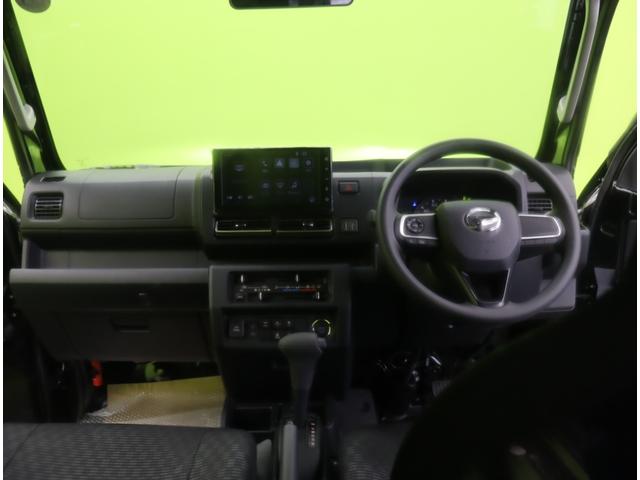 ハイゼットトラック ジャンボエクストラ4WD/走行1200km/自社リースUP車 9型Dオーディオ/Bカメラ/Pスタート/スマートキー/スマートアシスト/ハイビームアシスト/F&Rソナー/アイドリングS/作業灯/オートLED&フォグ/CVT/三方開/OPカラー(10枚目)