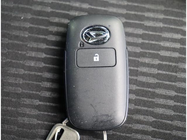 ハイゼットトラック ジャンボエクストラ4WD/走行1200km/自社リースUP車 9型Dオーディオ/Bカメラ/Pスタート/スマートキー/スマートアシスト/ハイビームアシスト/F&Rソナー/アイドリングS/作業灯/オートLED&フォグ/CVT/三方開/OPカラー(19枚目)