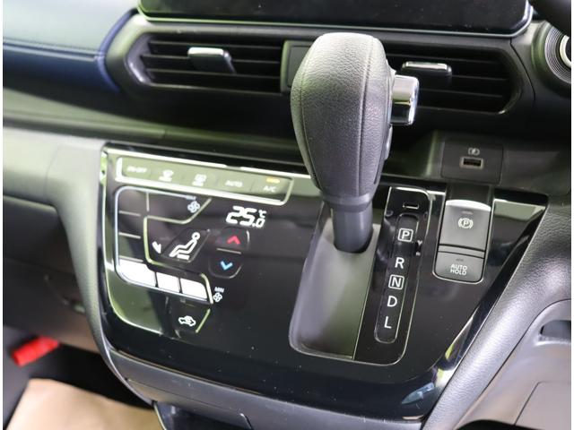 デイズ ハイウェイスター　Ｇターボプロパイロットエディション／　９型フルセグナビ／アラウンドビュー／インテリキー／Ｐスタート／アイドリングＳ／エマブレ／プロパイロット／ベンチシート／革巻ステア／オートＬＥＤ／Ｆ＆Ｒソナー／１５ＡＷ／ＣＶＴ（17枚目）