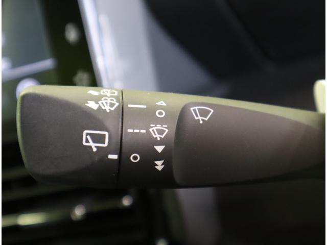 タント カスタムＸ／走行４５００ｋｍ／アナザースタイルＰＫＧ／　９型Ｄオーディオ／Ｂカメラ／両側自動ドア／ハーフレザー／スマートアシスト／アイドリングＳ／スマートキー／コーナーセンサー／オートＬＥＤ／Ｆ＆Ｒガーニッシュパーツ／１４ＡＷ／ＣＶＴ（20枚目）