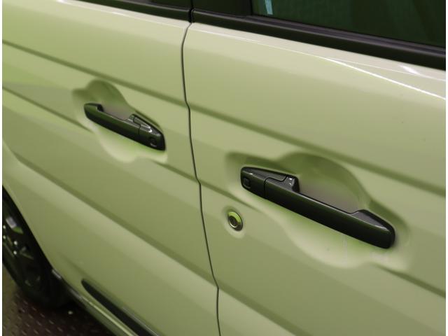 スペーシアギア ハイブリッドＸＺ　ターボ／走行８５００ｋｍ／　自社リースＵＰ車両／９型フルセグナビ／全方位モニター／両側自動ドア／デュアルセンサーブレーキ／アダプティブクルコン／スマートキー／オートハイビーム／ルーフレール／ＬＥＤ／１４ＡＷ／ＣＶＴ（61枚目）