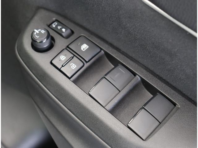 ヤリスクロス ハイブリッドＧ／買取車／セーフティセンス／　ディスプレイオーディオ／Ｂカメラ／スマートキー／ＥＴＣ／レーダークルーズ／プリクラッシュ／ＢＳＭ／ＰＫＳＢ／オートハイビーム／ＬＥＤ／クリアランスソナー／１６ＡＷ／ＣＶＴ（36枚目）