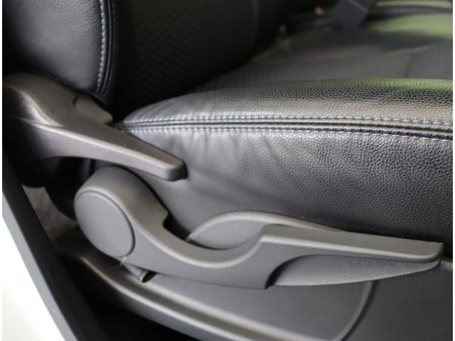 タント カスタムＸ／９型Ｄオーディオ／ＯＰカラー／　９型Ｄオーディオ／Ｂカメラ／両側自動スライドドア／スマートキー／ハーフレザー／シートヒーター／アイドリングＳ／スマートアシスト／ミラーウインカー／ＬＥＤ／１４ＡＷ／ＣＶＴ（32枚目）