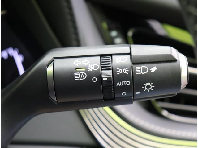 ���I�[�g���C�g��