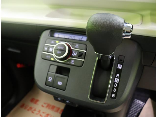 ムーヴキャンバス ストライプスＧ／届出済未使用車／　両側自動ドア／スマートアシスト／アイドリングＳ／Ｐスタート／スマートキー／ベンチシート／ＨＯＴカップホルダー／電格ミラー／オートＬＥＤ／フォグ／ＣＶＴ（11枚目）