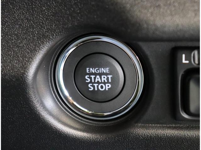 ジムニー ＸＣ／登録済未使用車／　デュアルセンサーブレーキサポート／アダプティブクルコン／シートヒーター／スマートキー／革巻ステア／ハイビームアシスト／ＬＥＤライト／背面タイヤ／Ｆ＆Ｒソナー／１６ＡＷ／５ＭＴ（19枚目）