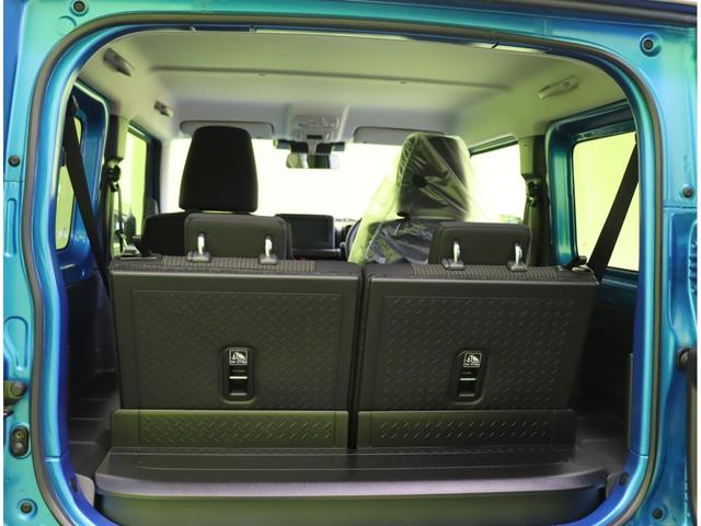 ジムニー ＸＣ／登録済未使用車／　デュアルセンサーブレーキサポート／アダプティブクルコン／シートヒーター／スマートキー／革巻ステア／ハイビームアシスト／ＬＥＤライト／背面タイヤ／Ｆ＆Ｒソナー／１６ＡＷ／５ＭＴ（34枚目）