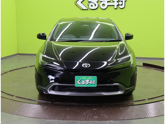 プリウス Ｕ／買取車／パノラミックビューモニター／セーフティセンス／　Ｄオーディオ／パノラミックビュー／ＥＴＣ／レーダークルーズ／プリクラッシュ／ＢＳＭ／ＰＫＳＢ／革巻ステア／スマートキー／オートＬＥＤ／ミラーウインカー／１７ＡＷ／ＣＶＴ（3枚目）