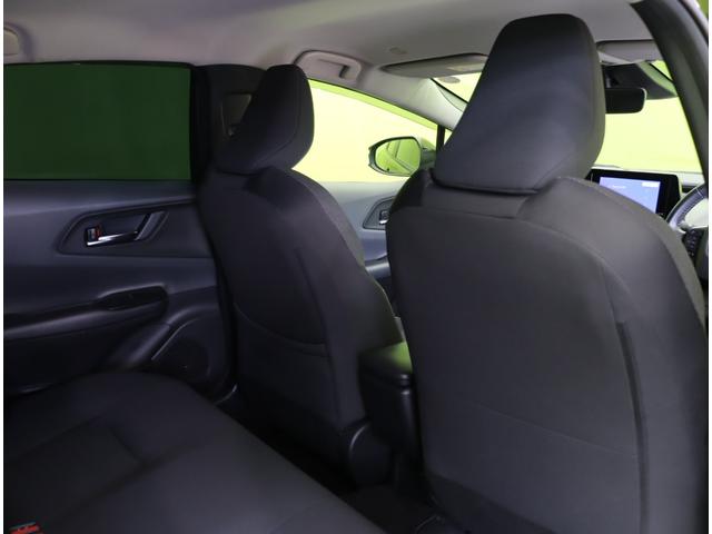 プリウス Ｕ／買取車／パノラミックビューモニター／セーフティセンス／　Ｄオーディオ／パノラミックビュー／ＥＴＣ／レーダークルーズ／プリクラッシュ／ＢＳＭ／ＰＫＳＢ／革巻ステア／スマートキー／オートＬＥＤ／ミラーウインカー／１７ＡＷ／ＣＶＴ（31枚目）