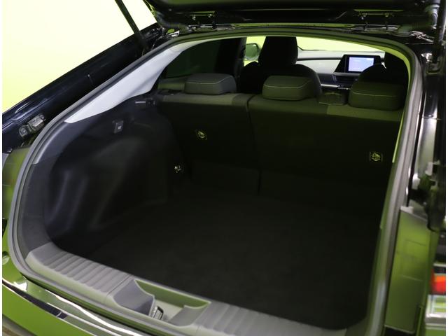 プリウス Ｕ／買取車／パノラミックビューモニター／セーフティセンス／　Ｄオーディオ／パノラミックビュー／ＥＴＣ／レーダークルーズ／プリクラッシュ／ＢＳＭ／ＰＫＳＢ／革巻ステア／スマートキー／オートＬＥＤ／ミラーウインカー／１７ＡＷ／ＣＶＴ（34枚目）