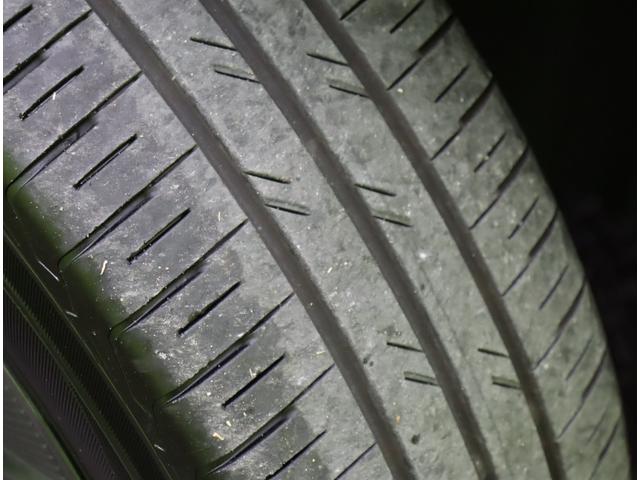 プリウス Ｕ／買取車／パノラミックビューモニター／セーフティセンス／　Ｄオーディオ／パノラミックビュー／ＥＴＣ／レーダークルーズ／プリクラッシュ／ＢＳＭ／ＰＫＳＢ／革巻ステア／スマートキー／オートＬＥＤ／ミラーウインカー／１７ＡＷ／ＣＶＴ（57枚目）