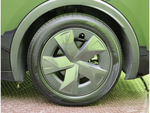 プリウス Ｕ／買取車／パノラミックビューモニター／セーフティセンス／　Ｄオーディオ／パノラミックビュー／ＥＴＣ／レーダークルーズ／プリクラッシュ／ＢＳＭ／ＰＫＳＢ／革巻ステア／スマートキー／オートＬＥＤ／ミラーウインカー／１７ＡＷ／ＣＶＴ（60枚目）