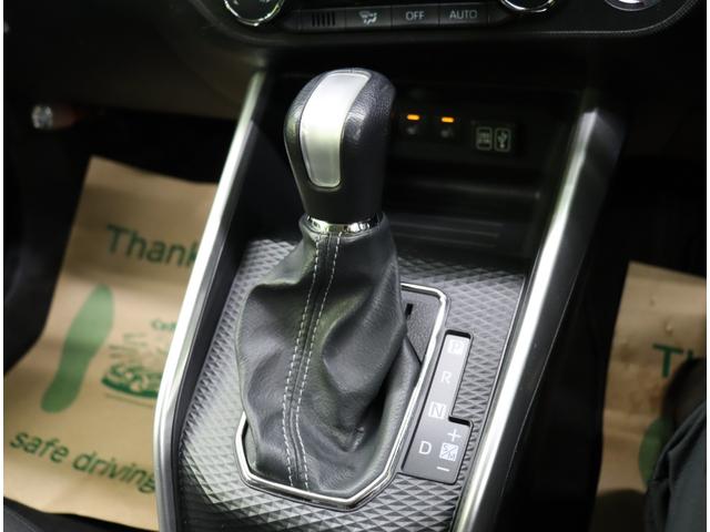 ロッキー プレミアム／９型Ｄオーディオ／Ｆスポイラー／　９型Ｄオーディオ／パノラマモニラー／スマアシ／ハーフレザー／シートヒーター／スマートキー／アイドリングＳ／コーナーセンサー／オートＬＥＤ／Ｆスポイラー／１７ＡＷ／２トーンカラー／ＣＶＴ（7枚目）