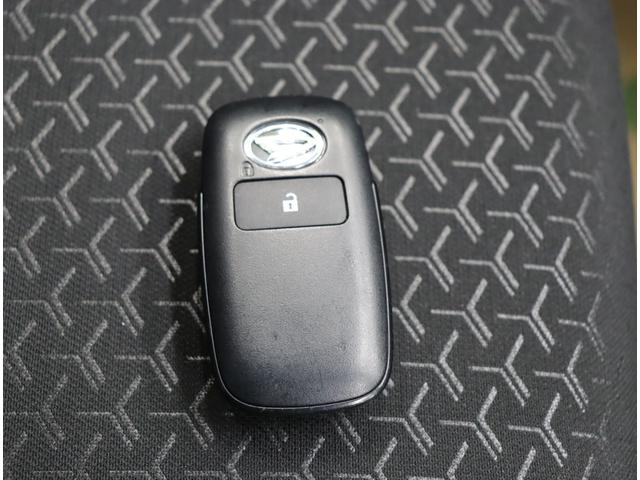 ロッキー プレミアム／９型Ｄオーディオ／Ｆスポイラー／　９型Ｄオーディオ／パノラマモニラー／スマアシ／ハーフレザー／シートヒーター／スマートキー／アイドリングＳ／コーナーセンサー／オートＬＥＤ／Ｆスポイラー／１７ＡＷ／２トーンカラー／ＣＶＴ（10枚目）