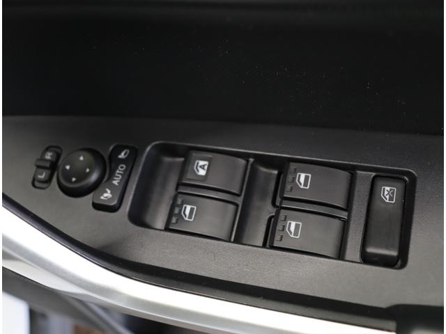 ロッキー プレミアム／９型Ｄオーディオ／Ｆスポイラー／　９型Ｄオーディオ／パノラマモニラー／スマアシ／ハーフレザー／シートヒーター／スマートキー／アイドリングＳ／コーナーセンサー／オートＬＥＤ／Ｆスポイラー／１７ＡＷ／２トーンカラー／ＣＶＴ（14枚目）