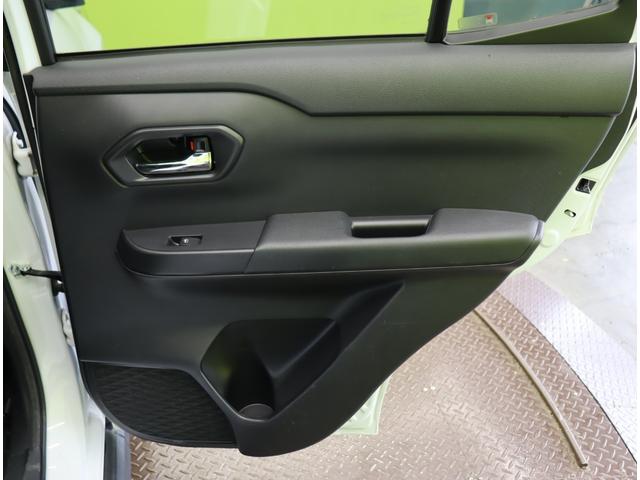 ロッキー プレミアム／９型Ｄオーディオ／Ｆスポイラー／　９型Ｄオーディオ／パノラマモニラー／スマアシ／ハーフレザー／シートヒーター／スマートキー／アイドリングＳ／コーナーセンサー／オートＬＥＤ／Ｆスポイラー／１７ＡＷ／２トーンカラー／ＣＶＴ（18枚目）