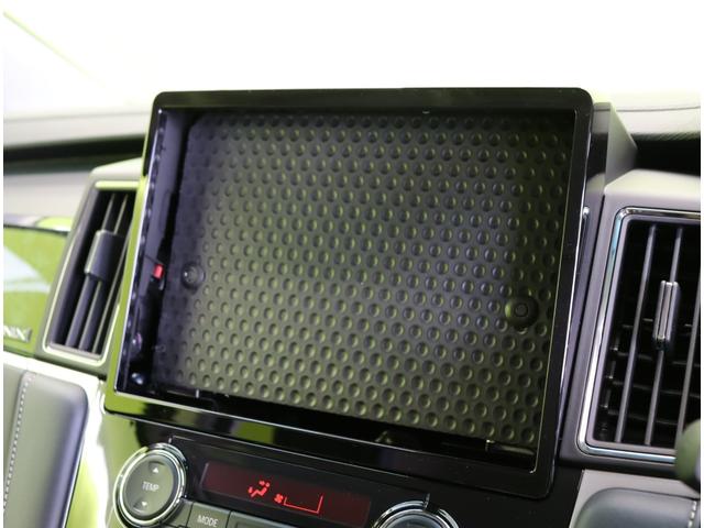 デリカD:5 シャモニー/登録済未使用車/OPカラー/7人乗り/ マルチアラウンドモニター/両側自動ドア/スマートキー/e-アシスト/ハーフレザー/パワーシート/革巻ステア/パドルシフト/アイドリングS/Pバックドア/オートLED/18AW/8AT/7人乗/(12枚目)