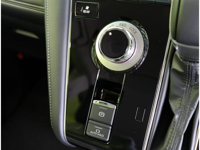 デリカD:5 シャモニー/登録済未使用車/OPカラー/7人乗り/ マルチアラウンドモニター/両側自動ドア/スマートキー/e-アシスト/ハーフレザー/パワーシート/革巻ステア/パドルシフト/アイドリングS/Pバックドア/オートLED/18AW/8AT/7人乗/(15枚目)