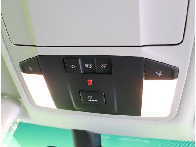 デリカD:5 シャモニー/登録済未使用車/OPカラー/7人乗り/ マルチアラウンドモニター/両側自動ドア/スマートキー/e-アシスト/ハーフレザー/パワーシート/革巻ステア/パドルシフト/アイドリングS/Pバックドア/オートLED/18AW/8AT/7人乗/(28枚目)