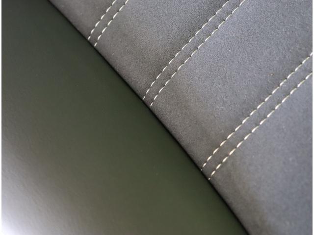 デリカD:5 シャモニー/登録済未使用車/OPカラー/7人乗り/ マルチアラウンドモニター/両側自動ドア/スマートキー/e-アシスト/ハーフレザー/パワーシート/革巻ステア/パドルシフト/アイドリングS/Pバックドア/オートLED/18AW/8AT/7人乗/(33枚目)