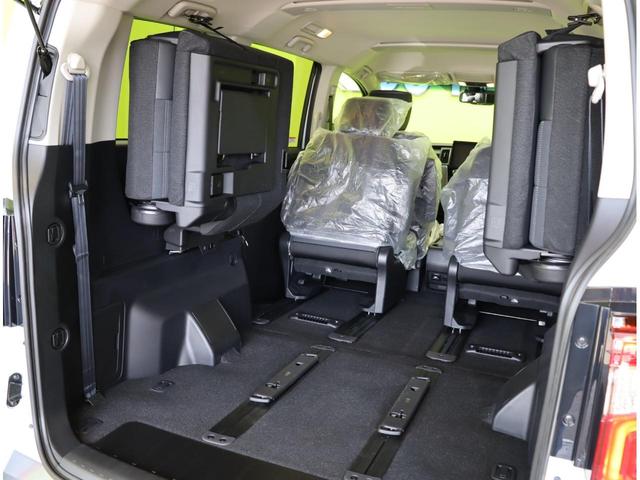 デリカD:5 シャモニー/登録済未使用車/OPカラー/7人乗り/ マルチアラウンドモニター/両側自動ドア/スマートキー/e-アシスト/ハーフレザー/パワーシート/革巻ステア/パドルシフト/アイドリングS/Pバックドア/オートLED/18AW/8AT/7人乗/(42枚目)