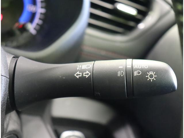 ���I�[�g���C�g��