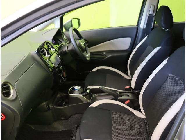 �������f�U�C����