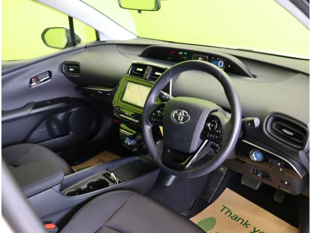 プリウス Ｓ／後期型／モデリスタエアロ／　フルセグナビ／Ｂカメラ／レーダークルーズ／プリクラッシュ／ＬＤＡ／ＡＨＢ／ＰＫＳＢ／スマートキー／革巻ステア／ＥＴＣ／ドラレコ／オートＬＥＤ／モデリスタエアロ／１５ＡＷ／ＣＶＴ（32枚目）