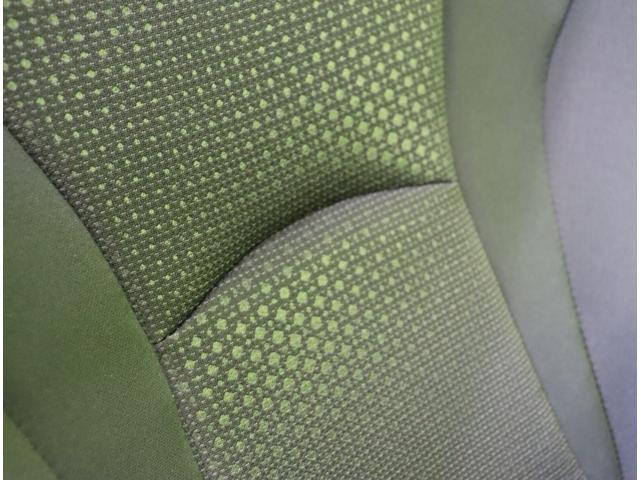 プリウス Ｓ／後期型／モデリスタエアロ／　フルセグナビ／Ｂカメラ／レーダークルーズ／プリクラッシュ／ＬＤＡ／ＡＨＢ／ＰＫＳＢ／スマートキー／革巻ステア／ＥＴＣ／ドラレコ／オートＬＥＤ／モデリスタエアロ／１５ＡＷ／ＣＶＴ（36枚目）