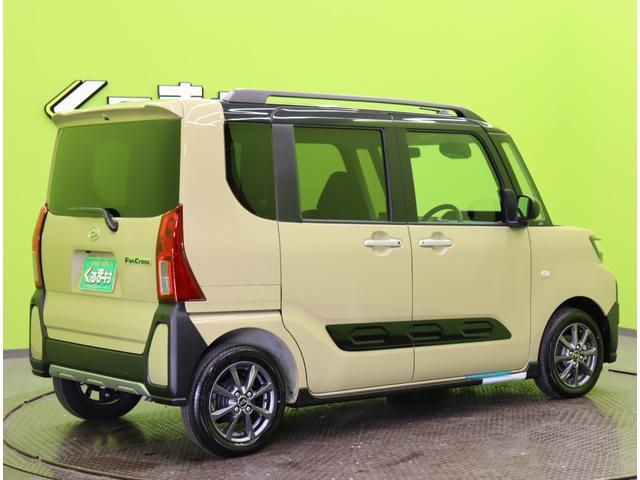 タント ファンクロス/届出済未使用車/9型Dオーディオ/ 9型Dオーディオ/Bカメラ/両側自動ドア/スマートキー/アダプティブクルコン/スマートアシスト/車線逸脱抑制/アイドリングS/オートLED/ルーフレール/ソナー/14AW/CVT(6枚目)