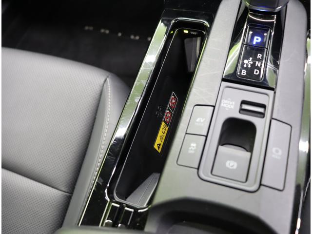 プリウス Ｚ／モデリスタエアロ／パノラマルーフ／　１２．３型Ｄオーディオ／パノラミックビュー／黒革合皮エアシート／レーダークルーズ／プリクラッシュ／ＢＳＭ／スマートキー／Ｄインナーミラー／Ｐバックドア／モデリスタエアロ／ＬＥＤ／１９ＡＷ／ＣＶＴ（21枚目）