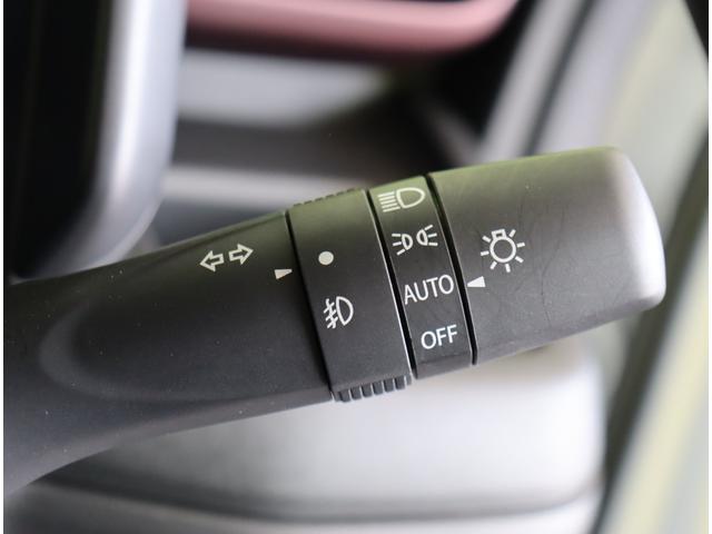 スペーシアカスタム ハイブリッドＸＳ／走行４８００ｋｍ／自社リースＵＰ車両／　９型フルセグナビ／全方位モニター／両側自動ドアデュアルセンサーブレーキ／車線逸脱警報／ハーフレザー／シートヒーター／スマートキー／ＬＥＤ／ミラーウインカー／ソナー／１５ＡＷ／ＣＶＴ／２トーンカラー（22枚目）