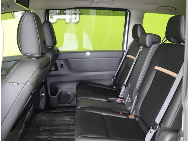 �������f�U�C����