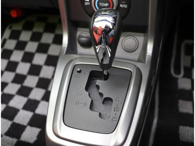 ���t���A�I�[�g�}�^�b�u�s��