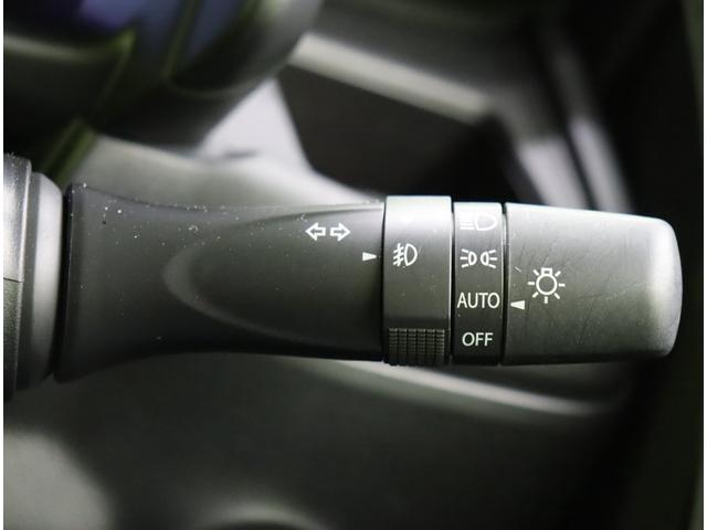 ���I�[�g���C�g��