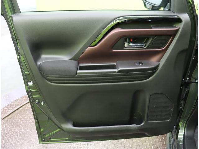 ������ȃh�A��