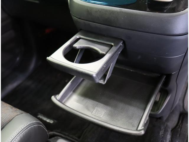 フリードハイブリッド ハイブリッド・クロスター　ブラックスタイル／６人乗／　９型フルセグナビ／Ｂカメラ／両側自動ドア／ハーフレザー／アダプティブクルコン／ＣＭＢＳ／スマートキー／ＥＴＣ／ドラレコ／ルーフレール／オートＬＥＤ／ミラーウインカー／１５ＡＷ／７ＡＴ（20枚目）