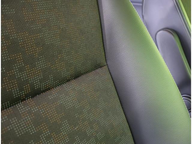 フリードハイブリッド ハイブリッド・クロスター　ブラックスタイル／６人乗／　９型フルセグナビ／Ｂカメラ／両側自動ドア／ハーフレザー／アダプティブクルコン／ＣＭＢＳ／スマートキー／ＥＴＣ／ドラレコ／ルーフレール／オートＬＥＤ／ミラーウインカー／１５ＡＷ／７ＡＴ（37枚目）