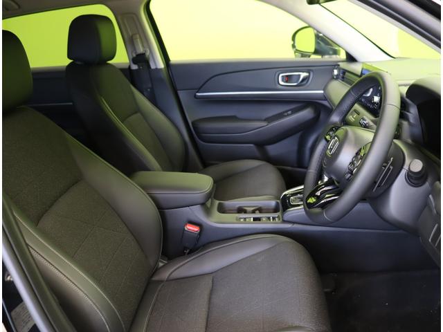 �������f�U�C����