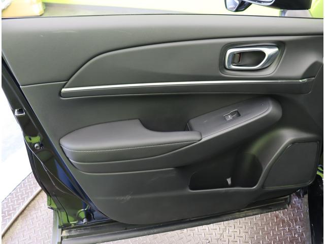 ������ȃh�A��