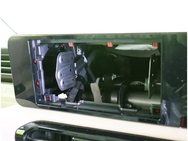 デリカミニ Ｇ　プレミアム／届出済未使用車／　ＯＰルーフレール／ＯＰホワイトエンブレムセット／マルチアラウンドモニター／両側自動ドア／マイパイロット／踏み間違い衝突防止／車線逸脱警報／スマートキー／ハーフレザー／オートＬＥＤ／１４ＡＷ／ＣＶＴ（12枚目）