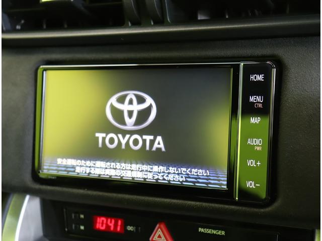 ８６ ＧＴリミテッド／走行１３５００ｋｍ／６速ＭＴ／　フルセグナビ／Ｂカメラ／クルコン／ハーフレザー／シートヒーター／スマートキー／革巻ステア／ＥＴＣ／電格ミラー／ＬＥＤライト＆フォグ／ＧＴウイング／１７ＡＷ／６速ＭＴ（12枚目）