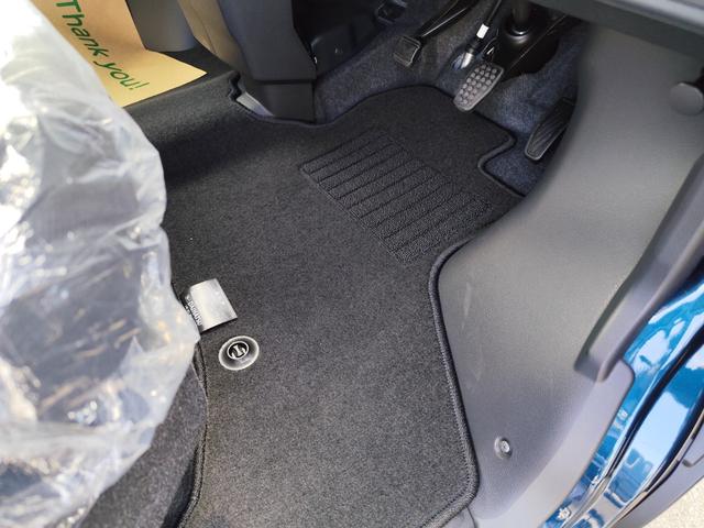 �������t���A�}�b�g��