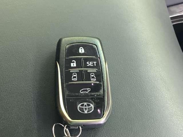 ヴェルファイア 2.5Z Gエディション/TRDエアロ/1オーナー/ 9型フルセグナビ/Bカメラ/両側自動ドア/合皮エアシート/レーダークルーズ/プリクラッシュ/PKSB/スマートキー/アイドリングS/クリアランスソナー/オートLED/TRDエアロ/18AW/CVT(24枚目)