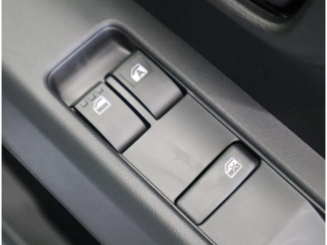 ハイゼットカーゴ ＤＸ／届出済未使用車／　両側スライドドア／キーレス／スマートアシスト／車線逸脱警報／アイドリングＳ／コーナーセンサー／オートライト／ＣＶＴ／パワステ／パワーウインドウ（29枚目）