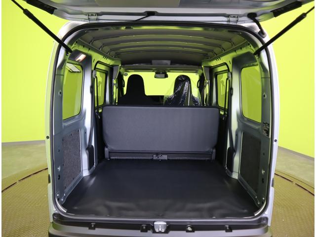 ハイゼットカーゴ ＤＸ／届出済未使用車／　両側スライドドア／キーレス／スマートアシスト／車線逸脱警報／アイドリングＳ／コーナーセンサー／オートライト／ＣＶＴ／パワステ／パワーウインドウ（35枚目）