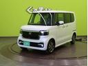 N-BOXカスタム ベースグレード/届出済未使用車/ 左側パワースライドドア/アダプティブクルコン/CMBS/路外逸脱抑制/踏み間違い衝突軽減/シートヒーター/スマートキー/パーキングセンサー/LEDライト/14AW/CVT 中古車画像_2