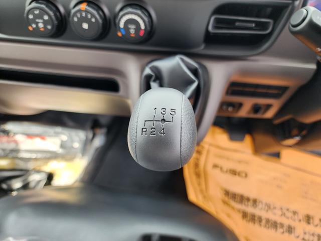 キャンター ３ｔ全低床強化ダンプ　コボレーン　中間ピン　バックカメラ　３ｔ　全低床　新明和製強化ダンプ　コボレーン　中間ピン　バックカメラ　１０インチ液晶メーター　ＬＥＤヘッドランプ・フォグ　ドライブレコーダー　助手席電動格納ミラー（25枚目）