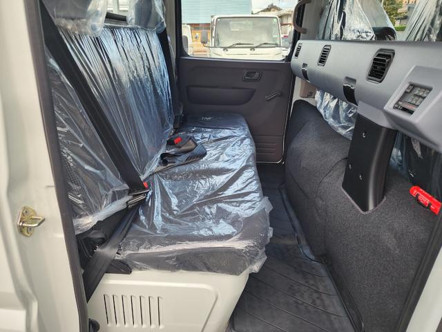 キャンター ２ｔＷキャブ　デュアルエアコン　センターディスプレイ付　６人乗りＷキャブ　デュアルエアコン（リアエアコン付）センターディスプレイ（ナビ付）　バックカメラ　フル液晶メーター　ＬＥＤヘッドランプ・フォグ　助手席電格ミラー　ドライブレコーダー付（13枚目）